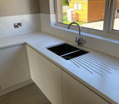 82fe353d-d0d2-4513-b567-6c6a8a7de26e